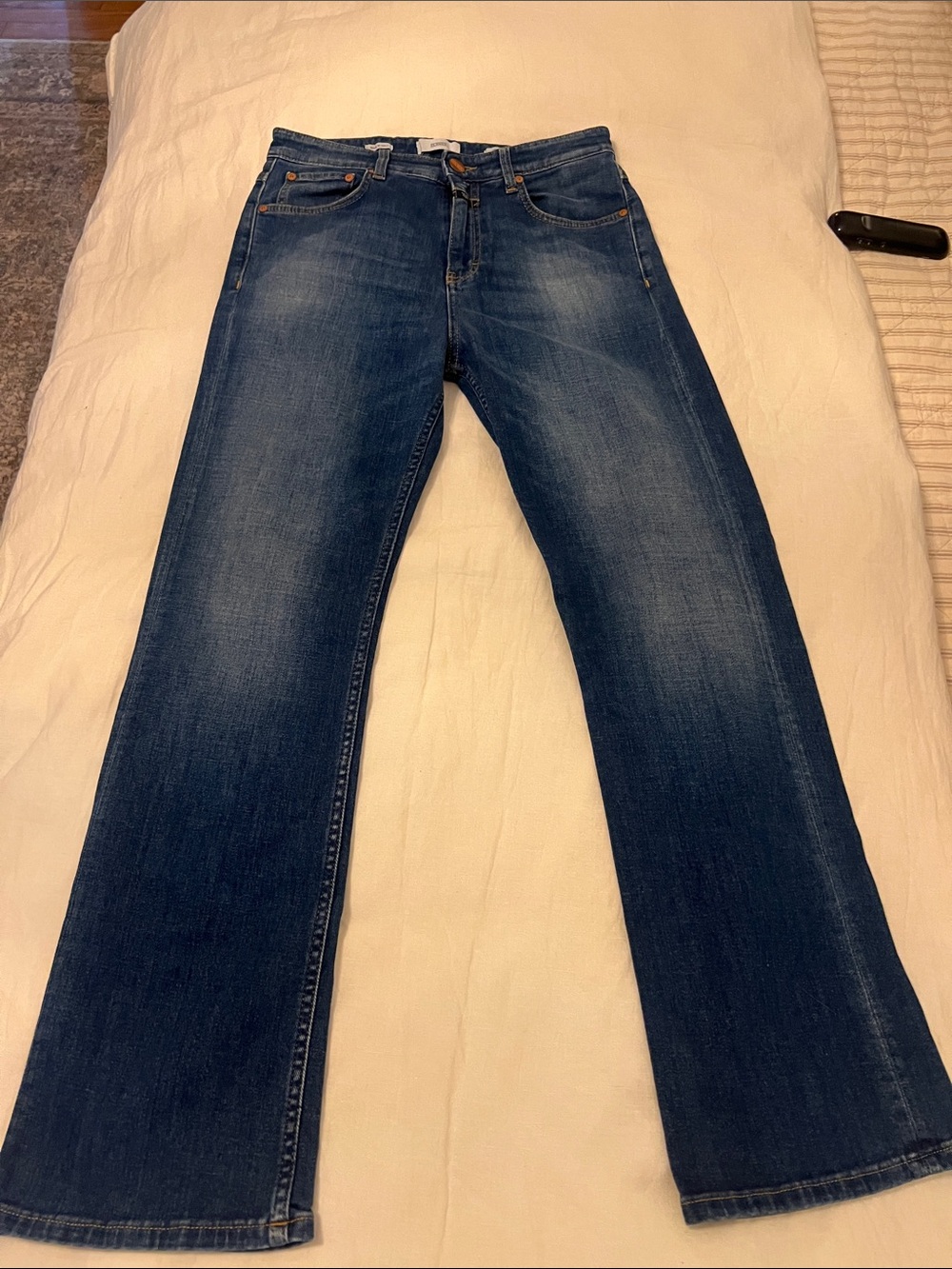 Classic Women's Medium Blue Straight-Leg Jeans